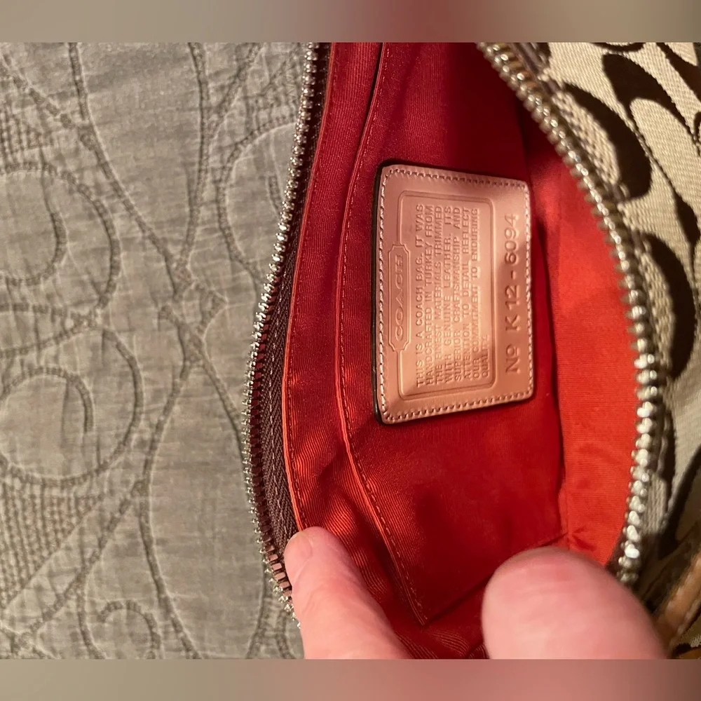 COACH Demi Hampton Shoulder Bag - Picture 5 of 11